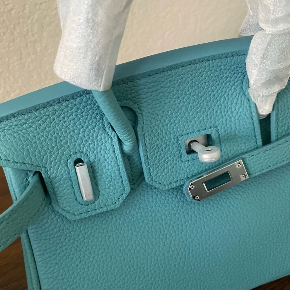 Turquoise Mini 20 Pebble Leather Lock Key Belted Satchel Bag Crossbody S14/B1 - Picture 11 of 13